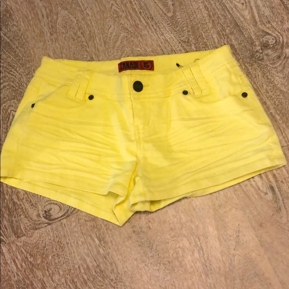Vintage Zanadi neon yellow denim shorts small